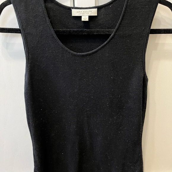Knit sleeveless top - Picture 2 of 7